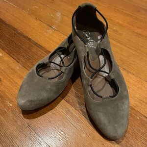 Earthies Women's Slate Ballet Flats 8